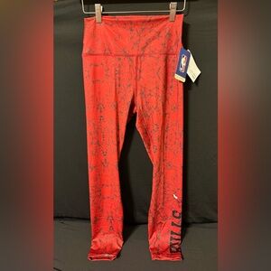 NWT Women's - NBA Chicago Bulls Leggings, Size Medium